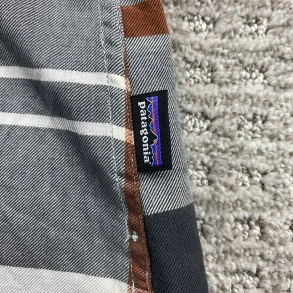Patagonia Shirt Women Adult Medium M Gray Plaid 1/2 Half Button Up Long Sleeve - Picture 7 of 15